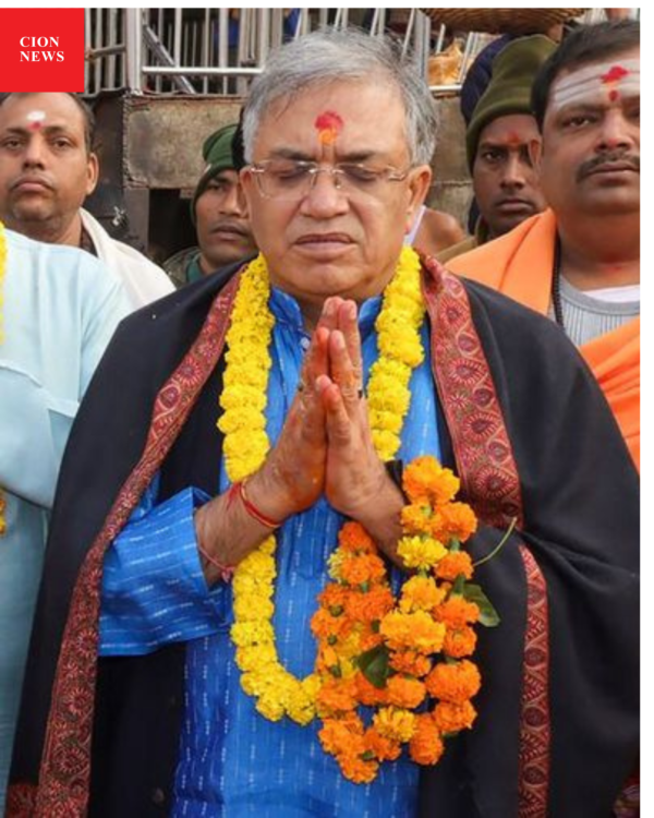 CEC Gyanesh Kumar Faces ‘Go Back’ Slogans and Black Flag Protest During Kalighat Temple Visit in Kolkata